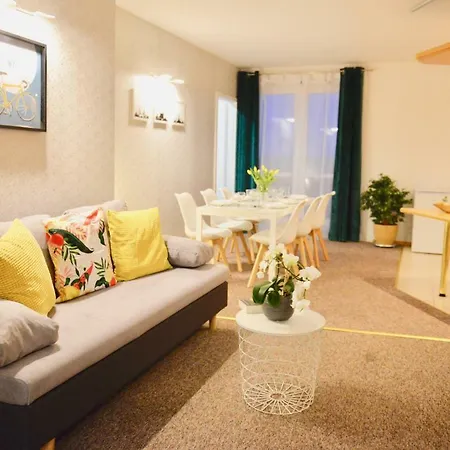 Jessapart- Babka Tower Apartment Warsaw
