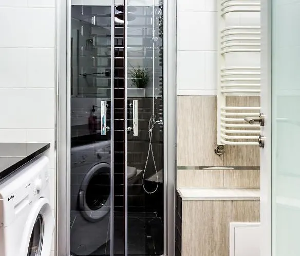 Jessapart- Babka Tower アパート