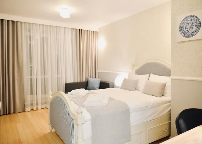 Jessapart- Babka Tower Apartmán Varšava