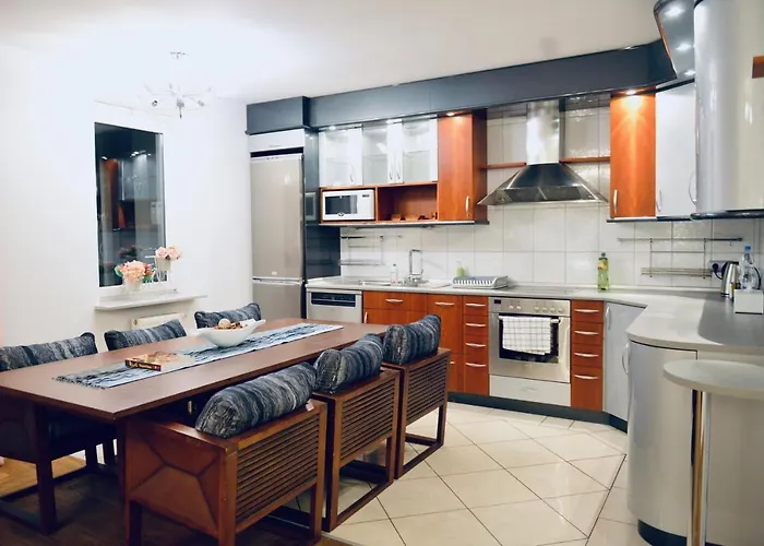 Jessapart- Babka Tower Apartmán Varšava