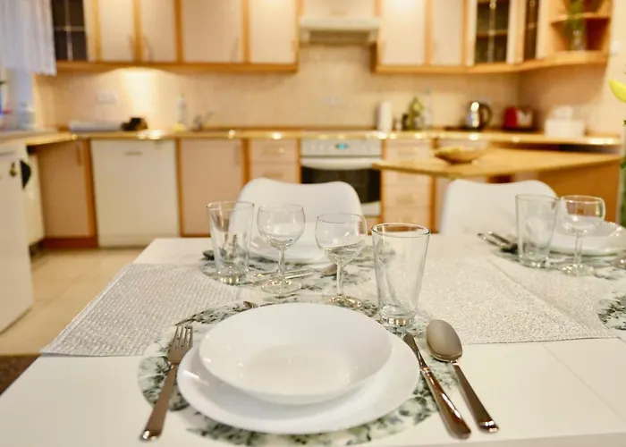 Jessapart- Babka Tower